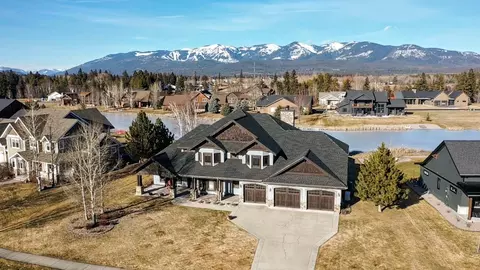 3058 River Lakes Dr, Whitefish, MT 59937