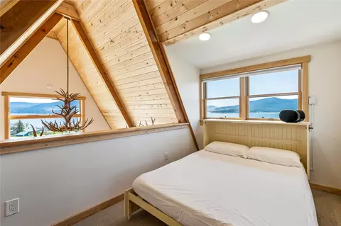 Bedroom - 44910 44900 Gunbarrel Ln, Elmo, MT 59915 photo 8 of 10