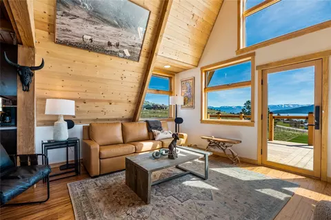 Living - 44910 44900 Gunbarrel Ln, Elmo, MT 59915 photo 4 of 11