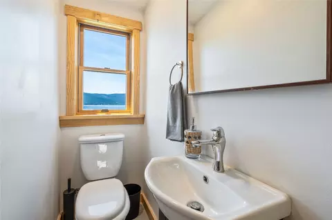 Bath - 44910 44900 Gunbarrel Ln, Elmo, MT 59915 photo 5 of 11