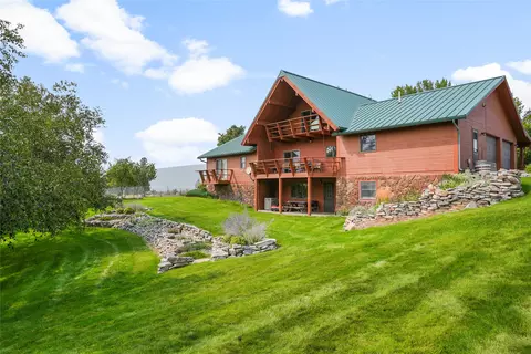 633 Groff Ln, Stevensville, MT 59870