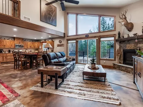 536 Evergreen Dr, Kalispell, MT 59901