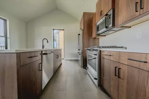 Kitchen - 207 Stoner Loop #A, Lakeside, MT 59922 photo 14 of 15