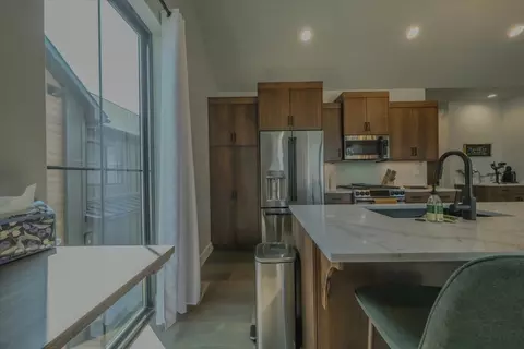 Kitchen - 207 Stoner Loop #A, Lakeside, MT 59922 photo 5 of 15