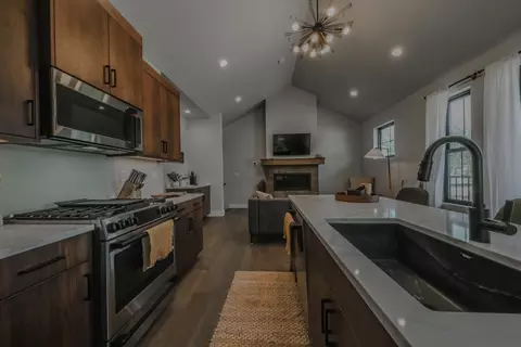 Entry Way - 207 Stoner Loop #A, Lakeside, MT 59922 photo 14 of 28