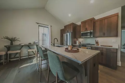 Kitchen - 207 Stoner Loop #A, Lakeside, MT 59922 photo 2 of 15