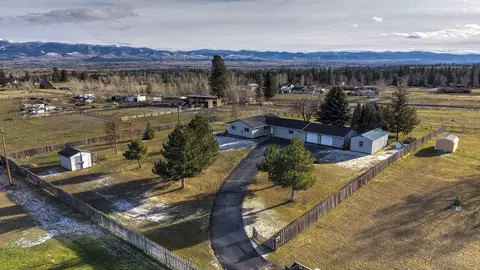 106 Vantage Ln, Hamilton, MT 59840