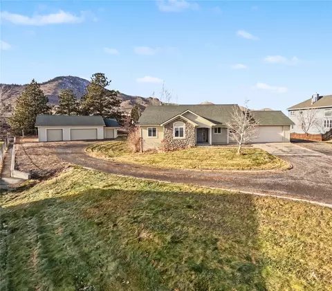 6870 Scratchgravel Dr, Helena, MT 59602