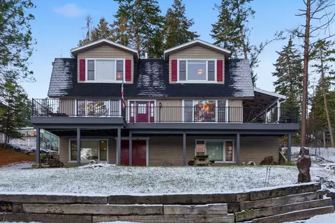 532 Grayling Rd, Lakeside, MT 59922