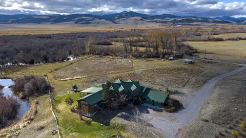 8976 Phantom Spring Ln, Canyon Creek, MT 59633