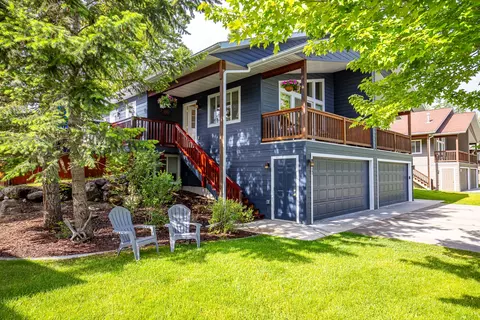 235 Fox Hollow Ln, Whitefish, MT 59937