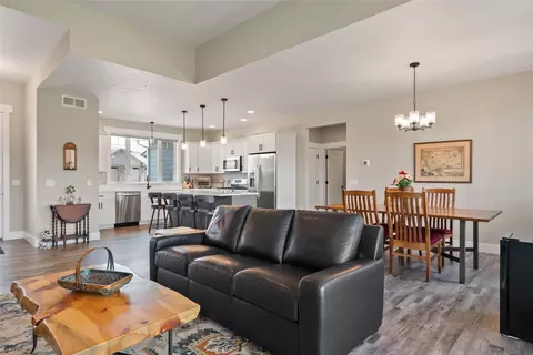 4543 Christian Dr, Missoula, MT 59803