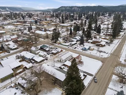 View/Area - 412 W 4th St, Libby, MT 59923 photo 2 of 8