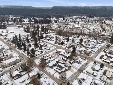 View/Area - 412 W 4th St, Libby, MT 59923 photo 6 of 8