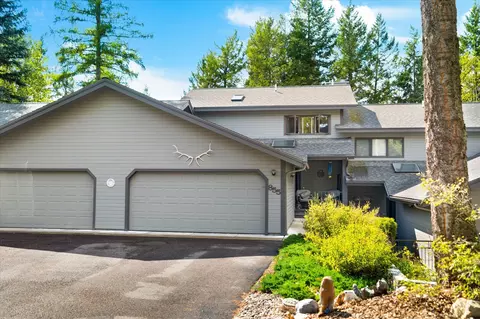 855 St Andrews Dr, Columbia Falls, MT 59912