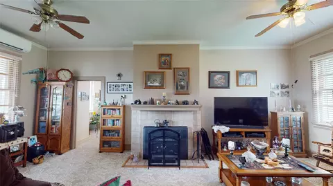 Living - 156 Bootleg Rd, Eureka, MT 59917 photo 1 of 4