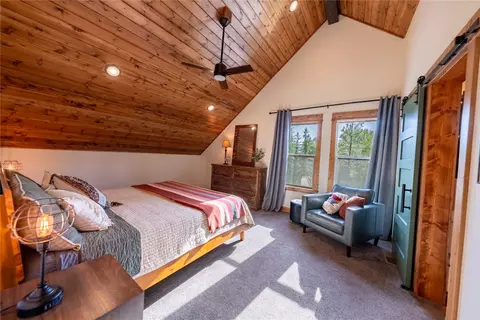 Bedroom - 331 Cheyenne Ct, Troy, MT 59935 photo 11 of 17