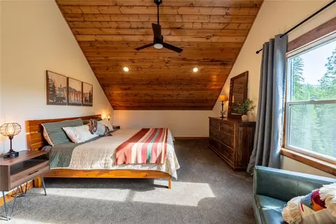 Bedroom - 331 Cheyenne Ct, Troy, MT 59935 photo 12 of 17
