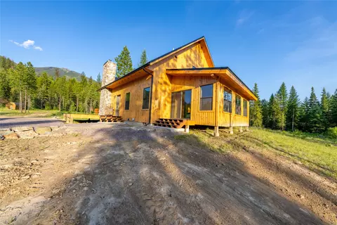 Exterior - 331 Cheyenne Ct, Troy, MT 59935 photo 8 of 17