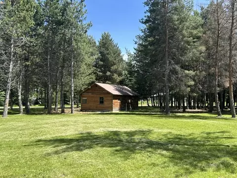 72 Pilots Trl, Bigfork, MT 59911