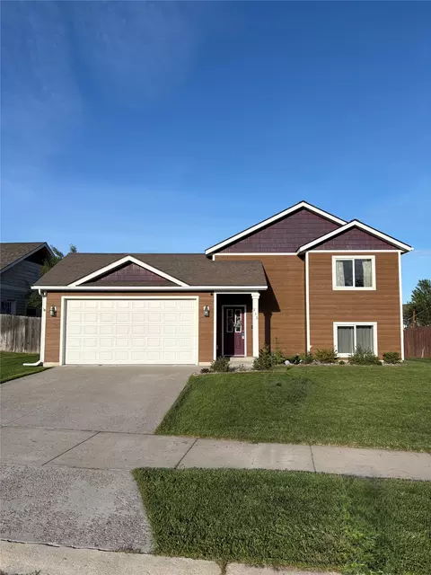 215 Jackson Peak Dr, Kalispell, MT 59901