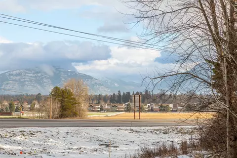 295 Emerald Dr, Whitefish, MT 59937 photo 5