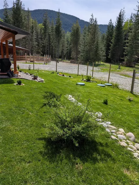 8 Hidden Meadows Way, Trout Creek, MT 59874