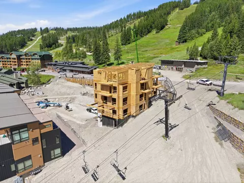 3900 Big Mountain Rd #F101, Whitefish, MT 59937