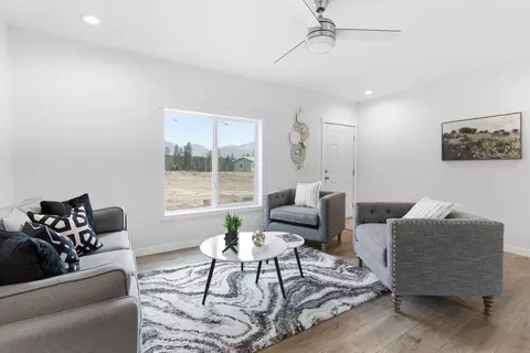 17 Starling Dr, Eureka, MT 59917 photo 2