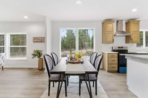 17 Starling Dr, Eureka, MT 59917 photo 3