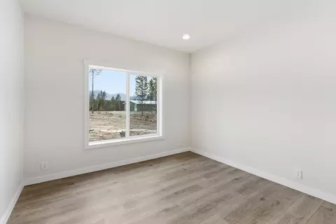 17 Starling Dr, Eureka, MT 59917 photo 11