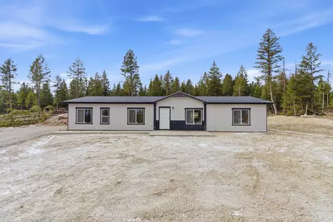 401 Osprey Loop, Eureka, MT 59917