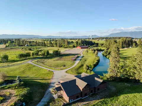 416 Jossie Ln, Kalispell, MT 59901
