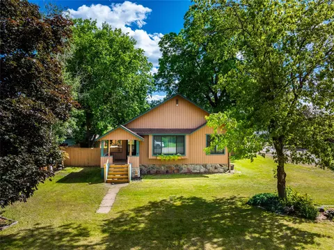 602 5th Ave E, Polson, MT 59860