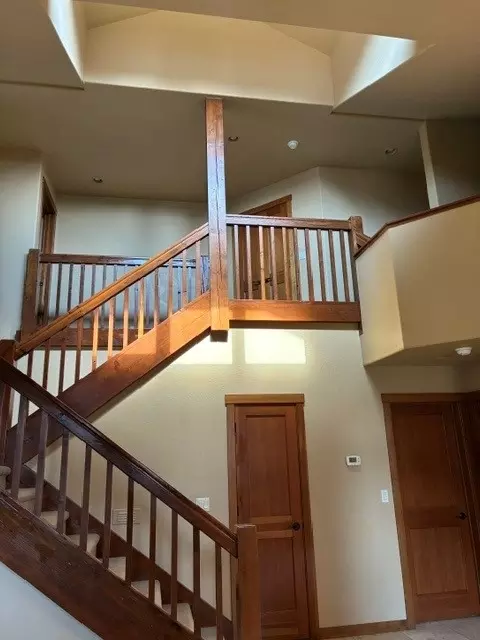 Entry Way - 68 Bay Harbor Dr, Bigfork, MT 59911 photo 1 of 4
