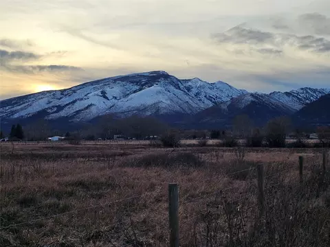 Nhn Grant Lane, Hamilton, MT 59840