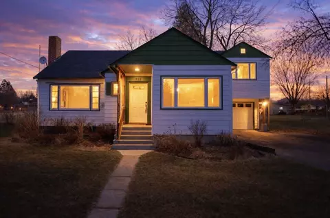318 Cooper Ln, Hamilton, MT 59840