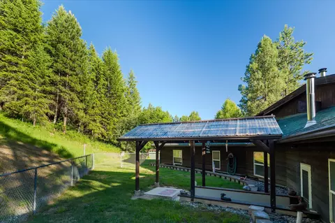 Exterior - 1720 River Rd, Troy, MT 59935 photo 16 of 23