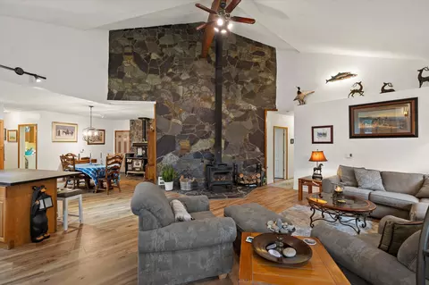 Living - 1720 River Rd, Troy, MT 59935 photo 4 of 4