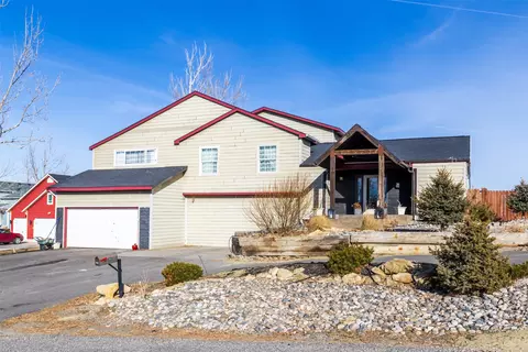 4901 Country View Dr, Billings, MT 59105