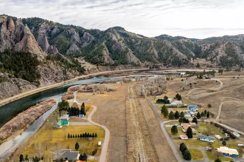 24 Golden Eagle Dr, Cascade, MT 59421 photo 6