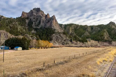 24 Golden Eagle Dr, Cascade, MT 59421 photo 11