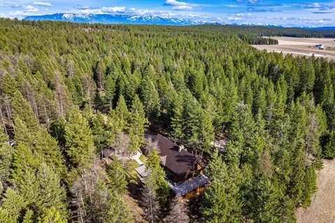 1085 K M Ranch Rd, Whitefish, MT 59937