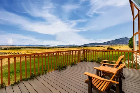 Exterior - 12 Bench Rd, Whitehall, MT 59759 photo 2 of 8