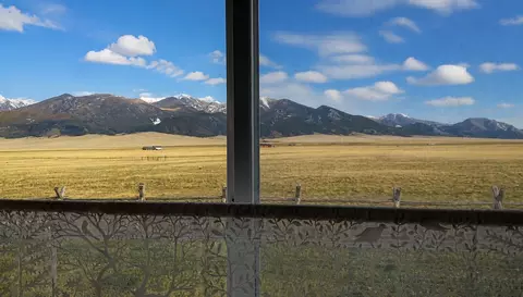 Exterior - 12 Bench Rd, Whitehall, MT 59759 photo 5 of 8