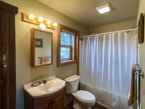 Bath - 398 Reimel Loop, Sula, MT 59871 photo 1 of 1