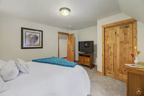 Bedroom - 3 Bobcat Ct, Clancy, MT 59634 photo 4 of 11