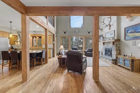 Entry Way - 3 Bobcat Ct, Clancy, MT 59634 photo 2 of 12