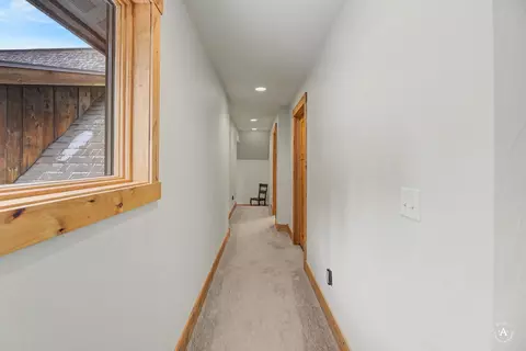 Entry Way - 3 Bobcat Ct, Clancy, MT 59634 photo 6 of 12
