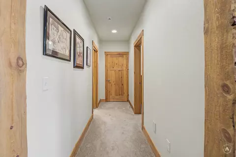 Entry Way - 3 Bobcat Ct, Clancy, MT 59634 photo 12 of 12